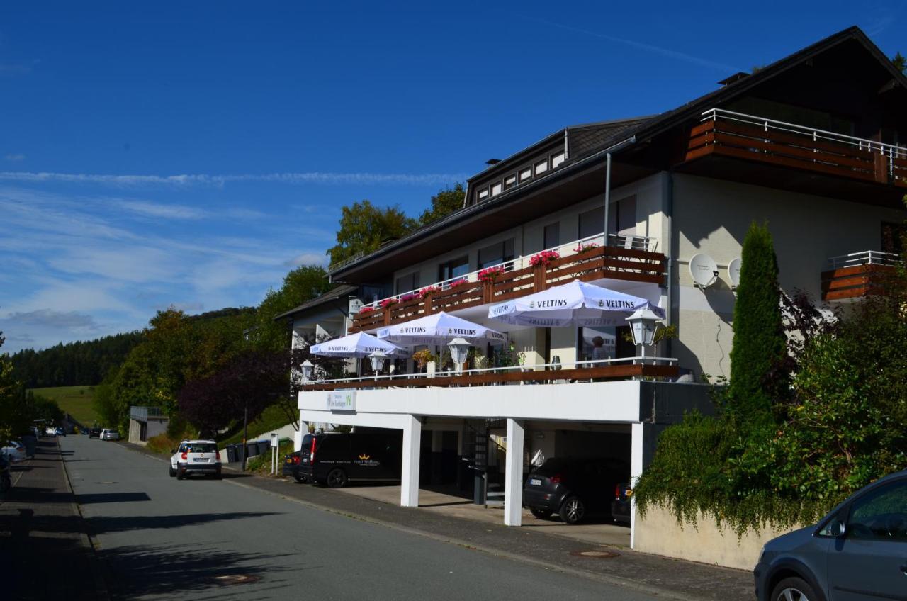 Hotel Suedhang Niedersfeld Bagian luar foto