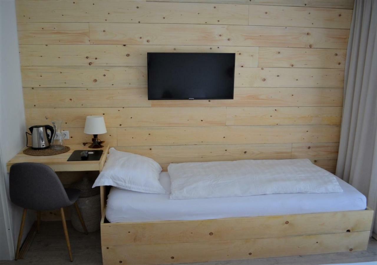 Hotel Suedhang Niedersfeld Bagian luar foto