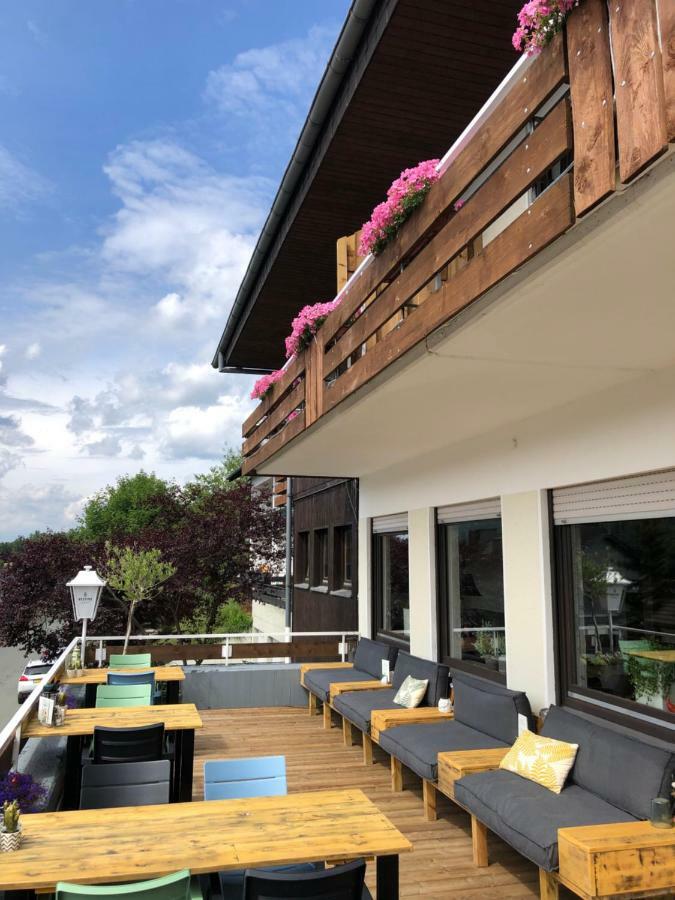 Hotel Suedhang Niedersfeld Bagian luar foto
