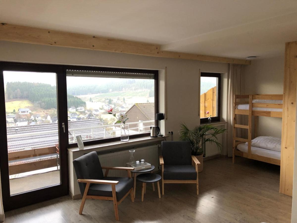 Hotel Suedhang Niedersfeld Bagian luar foto